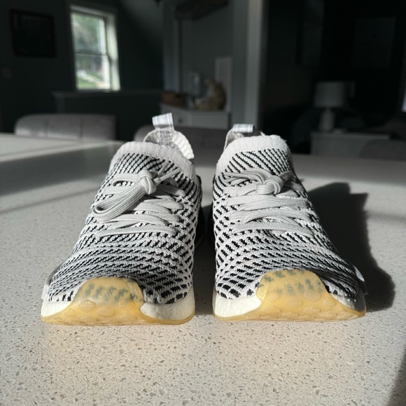 adidas NMD R1 - Picture 3 of 13